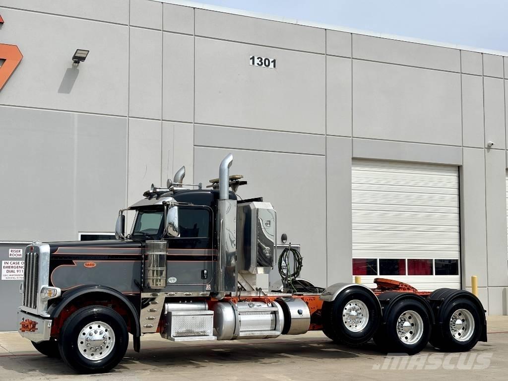 Peterbilt 389 中古トラクターヘッド | トレーラーヘッド