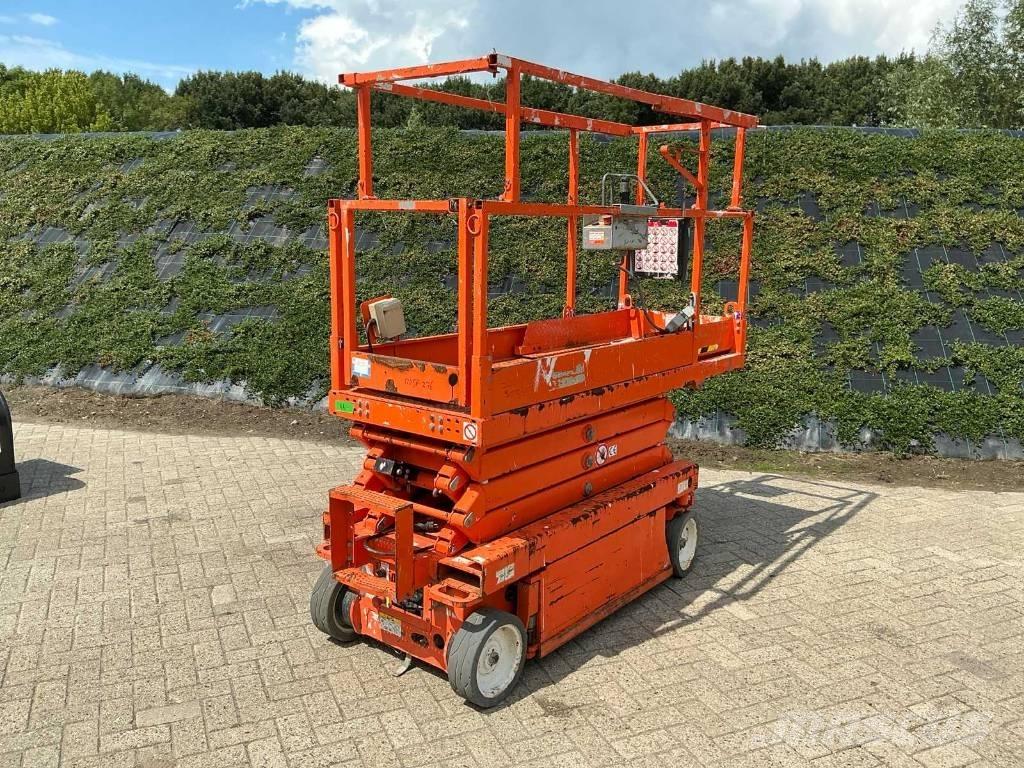 SkyJack SJ III 3219 シザースリフト