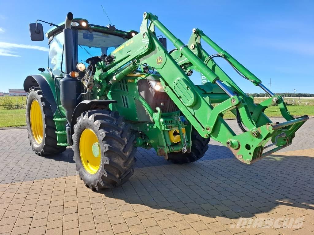 John Deere 6130R トラクター