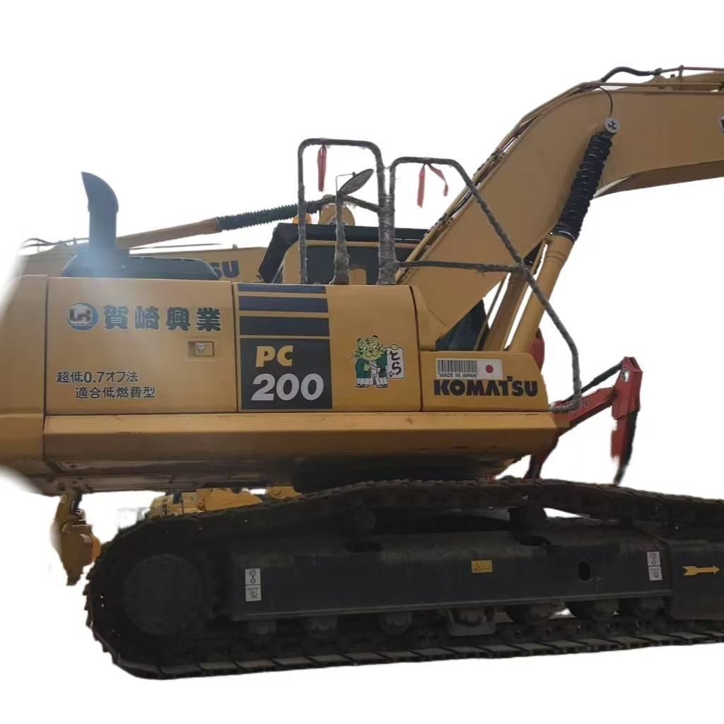 Komatsu PC 200-8 大型油圧ショベル12t以上（パワーショベル・ユンボ）