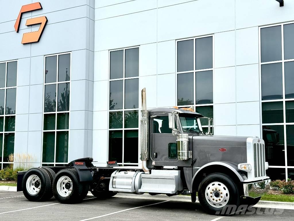 Peterbilt 389 中古トラクターヘッド | トレーラーヘッド