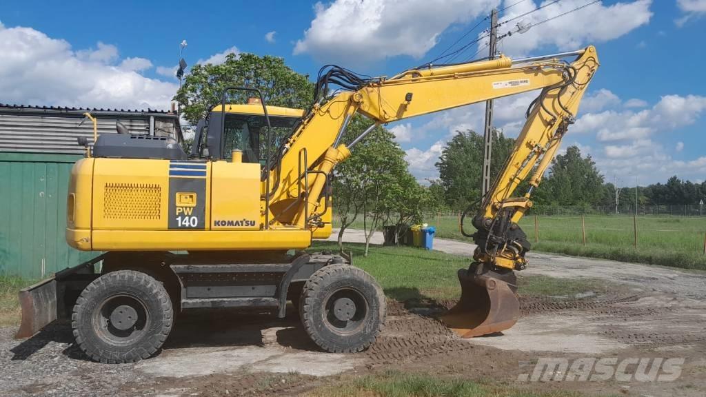 Komatsu PW 140-7 ホイール式油圧ショベル（パワーショベル・ユンボ・バックホー）