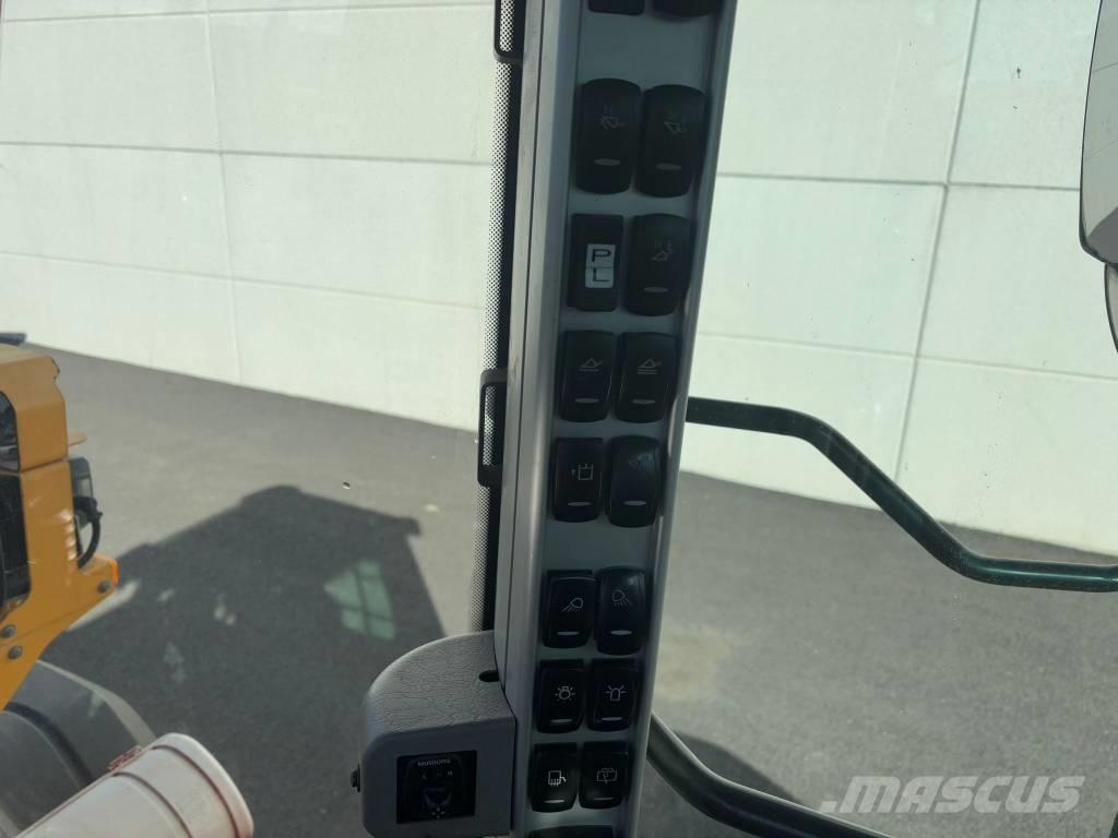 Volvo L 110 H ホイールローダー・タイヤショベル