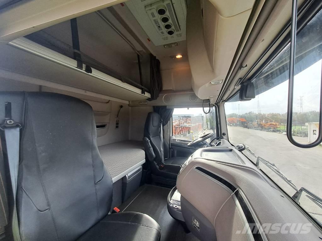 DAF FT XF 480 中古トラクターヘッド | トレーラーヘッド