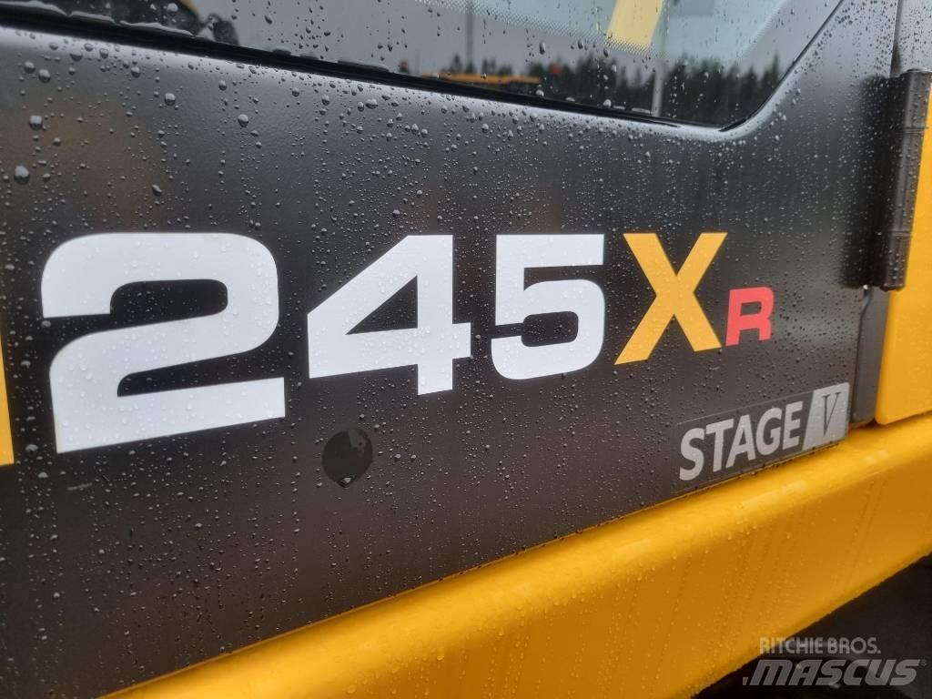 JCB 245 XR 大型油圧ショベル12t以上（パワーショベル・ユンボ）