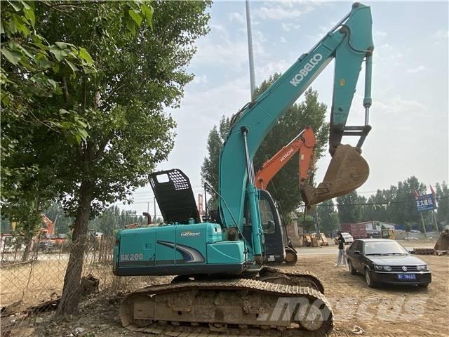 Kobelco SK200-10 大型油圧ショベル12t以上（パワーショベル・ユンボ）