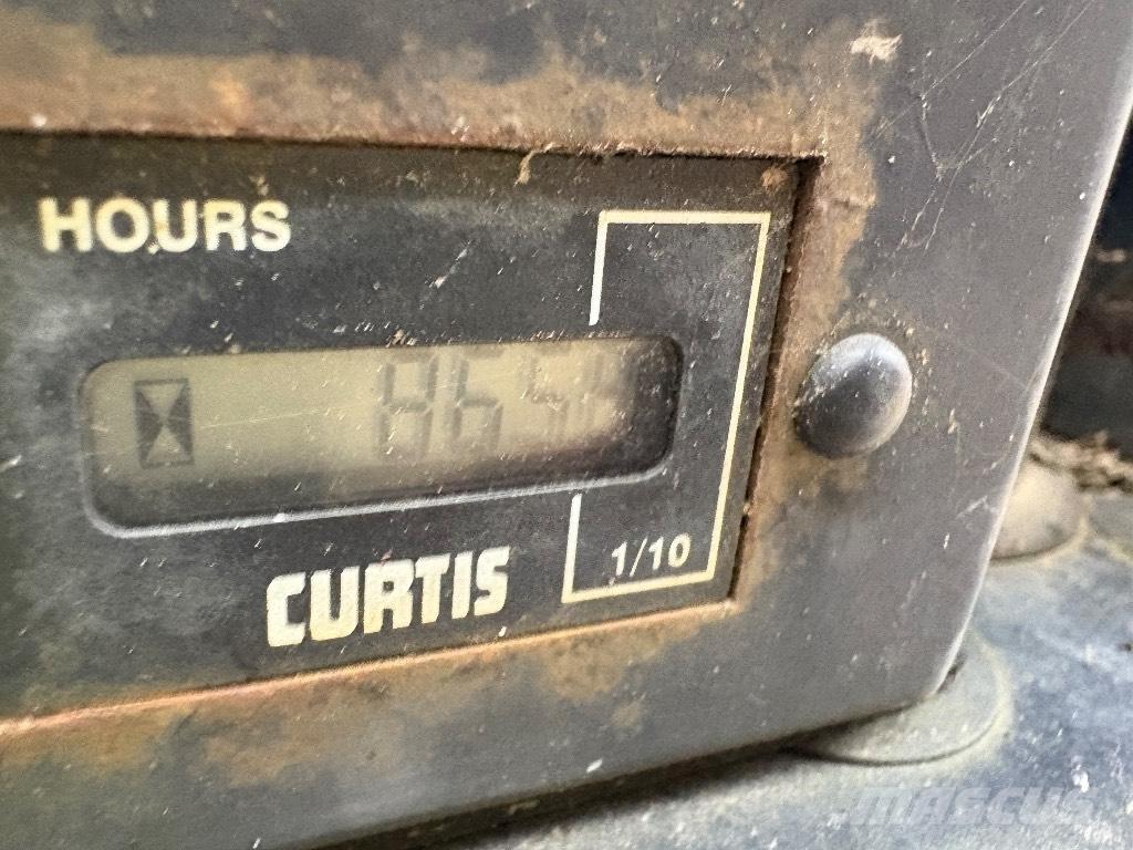 JCB 3T ST サイト　ダンプ