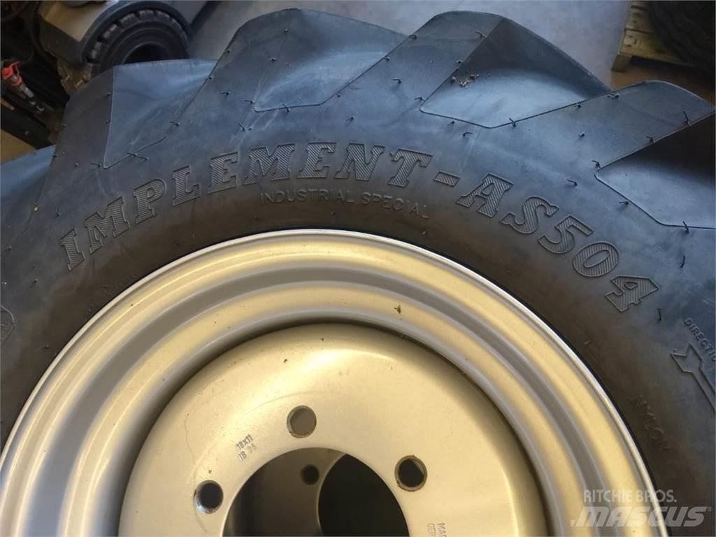 BKT 12.5/80-18 農業機械 -　その他