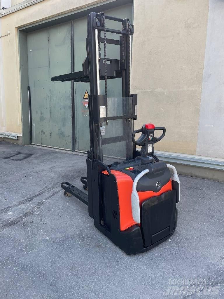 BT SPE 200 D ウォーキンフォークリフト