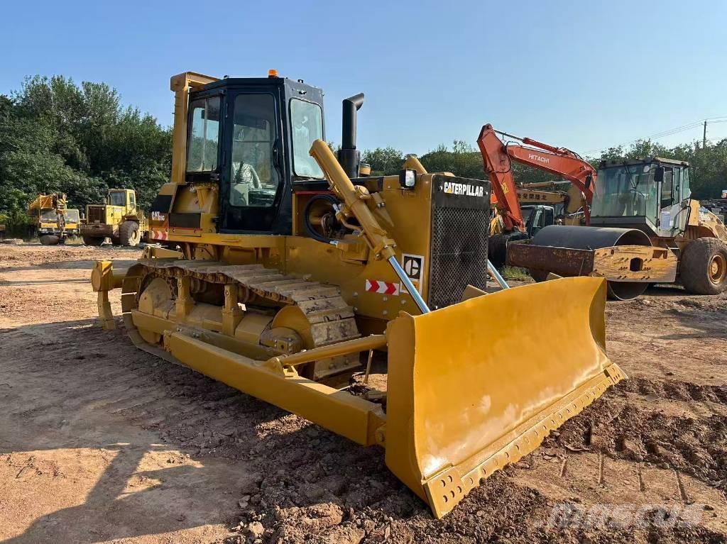 CAT D 6 G ブルドーザー
