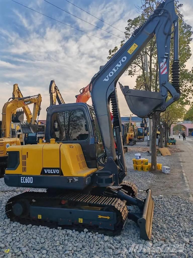 Volvo EC60D 大型油圧ショベル12t以上（パワーショベル・ユンボ）