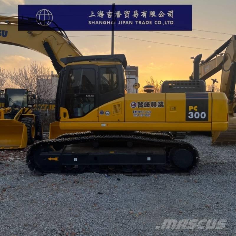 Komatsu PC 300 大型油圧ショベル12t以上（パワーショベル・ユンボ）