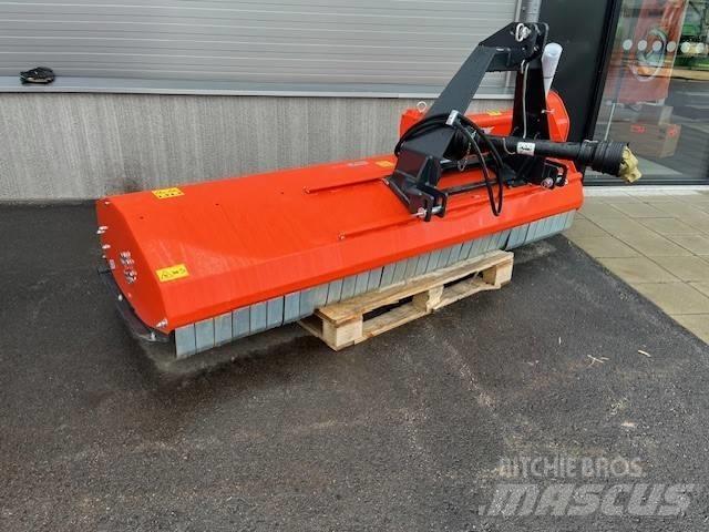 Kubota SE 3250 モアー