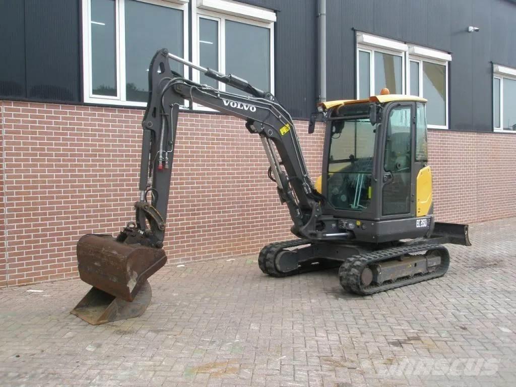 Volvo EC35D ミニ油圧ショベル 7t以下（ミニユンボ・ミニディガー）
