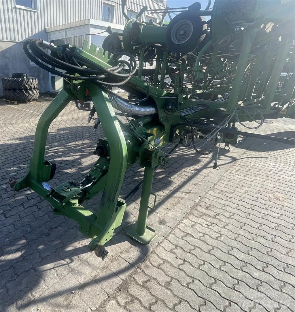 Krone KWT 2000 テッダー・テッダーレーキ