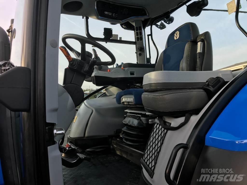 New Holland T5 120 トラクター