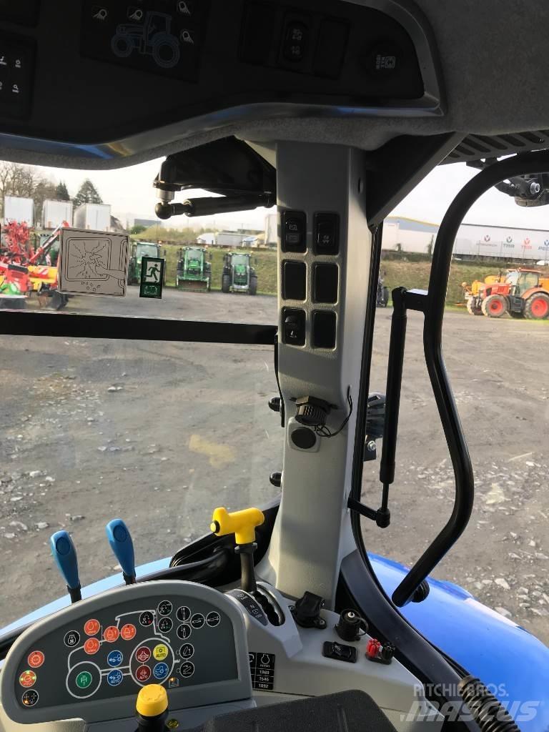 New Holland T5 120 トラクター