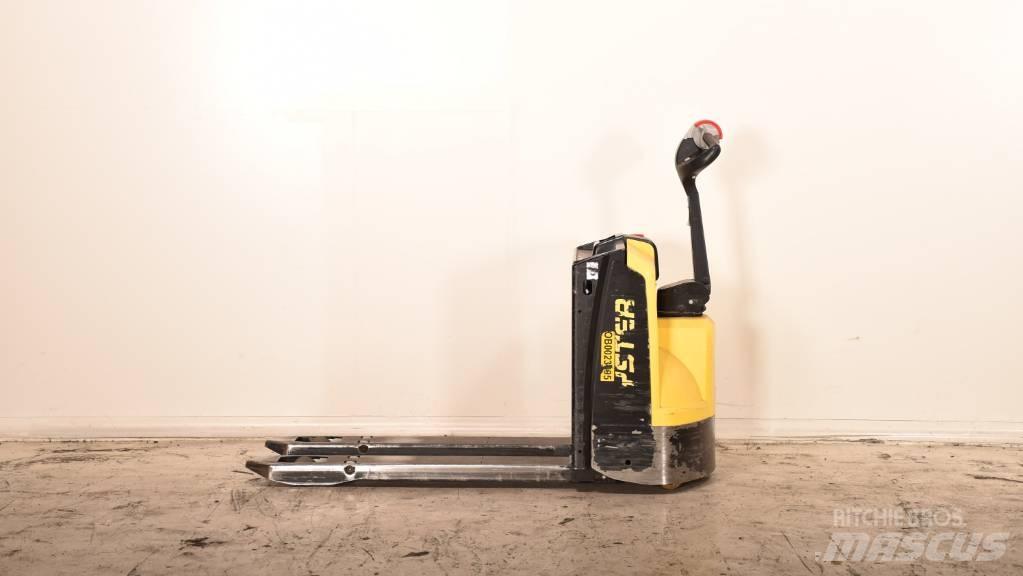 Hyster P 1.6 ローリフト