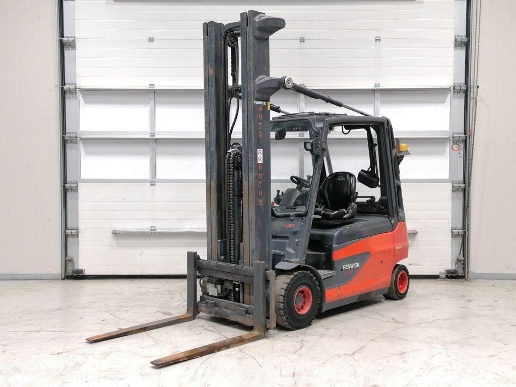 Linde E30L-01 バッテリーフォークリフト
