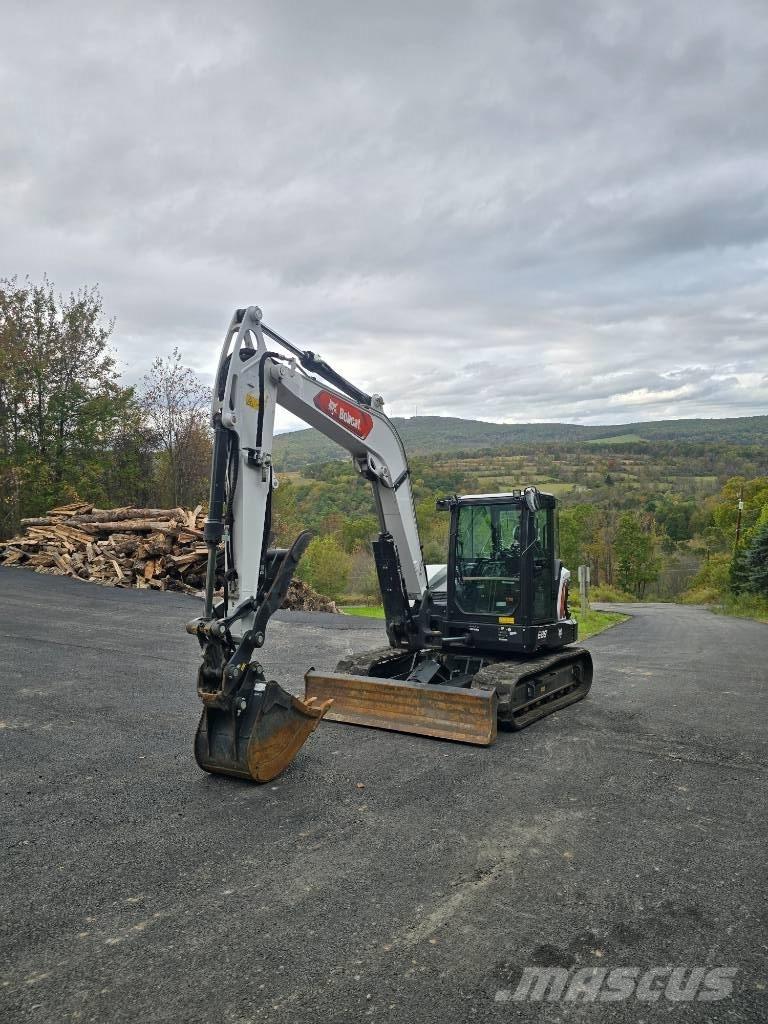 Bobcat E 88 R2 大型油圧ショベル12t以上（パワーショベル・ユンボ）