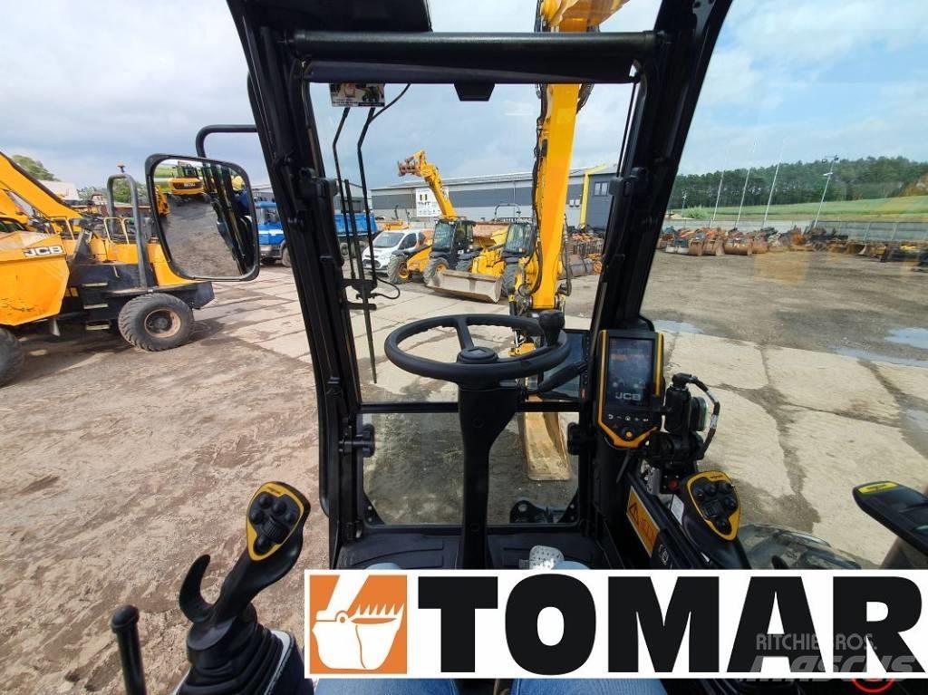 JCB JS 145 W ホイール式油圧ショベル（パワーショベル・ユンボ・バックホー）