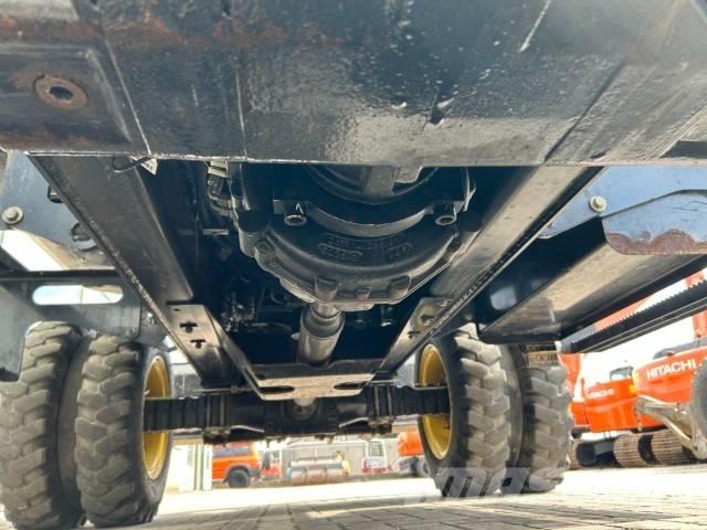 Yanmar TW 110 W ホイール式油圧ショベル（パワーショベル・ユンボ・バックホー）