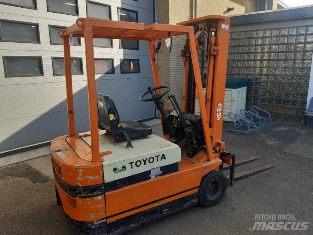 Toyota 2 FBE 18 バッテリーフォークリフト