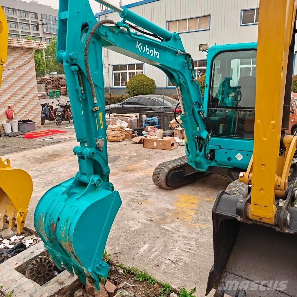 Kubota U 35 ミニ油圧ショベル 7t以下（ミニユンボ・ミニディガー）