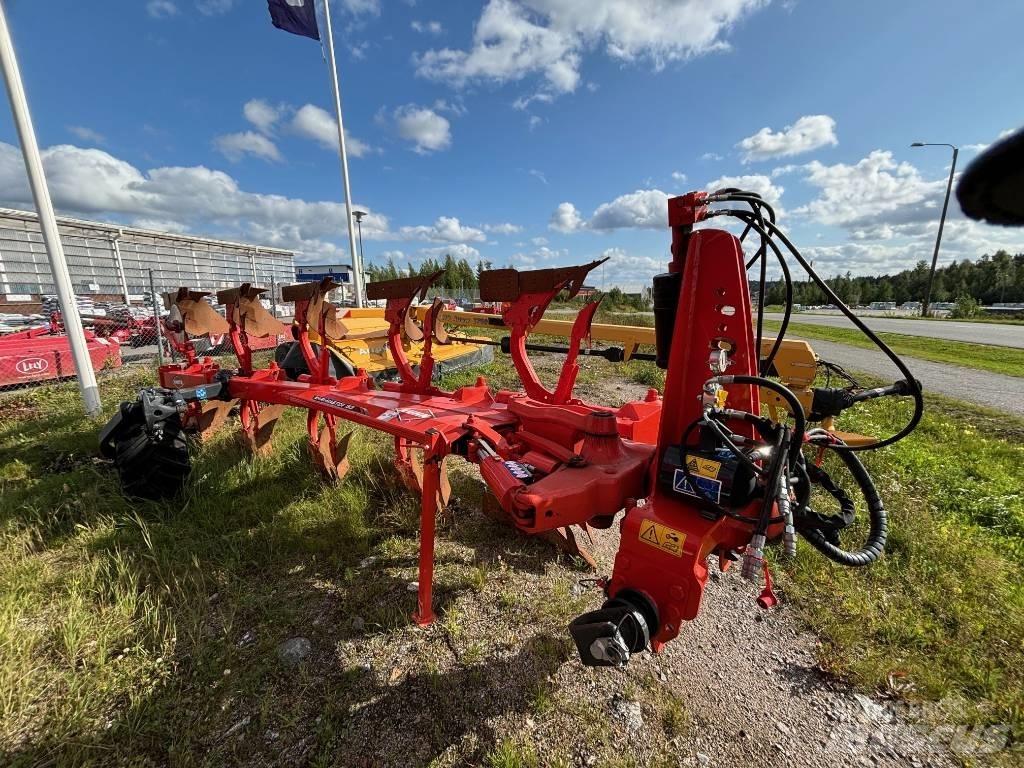 Kuhn Vari-Master 153 リバーシブルプラウ