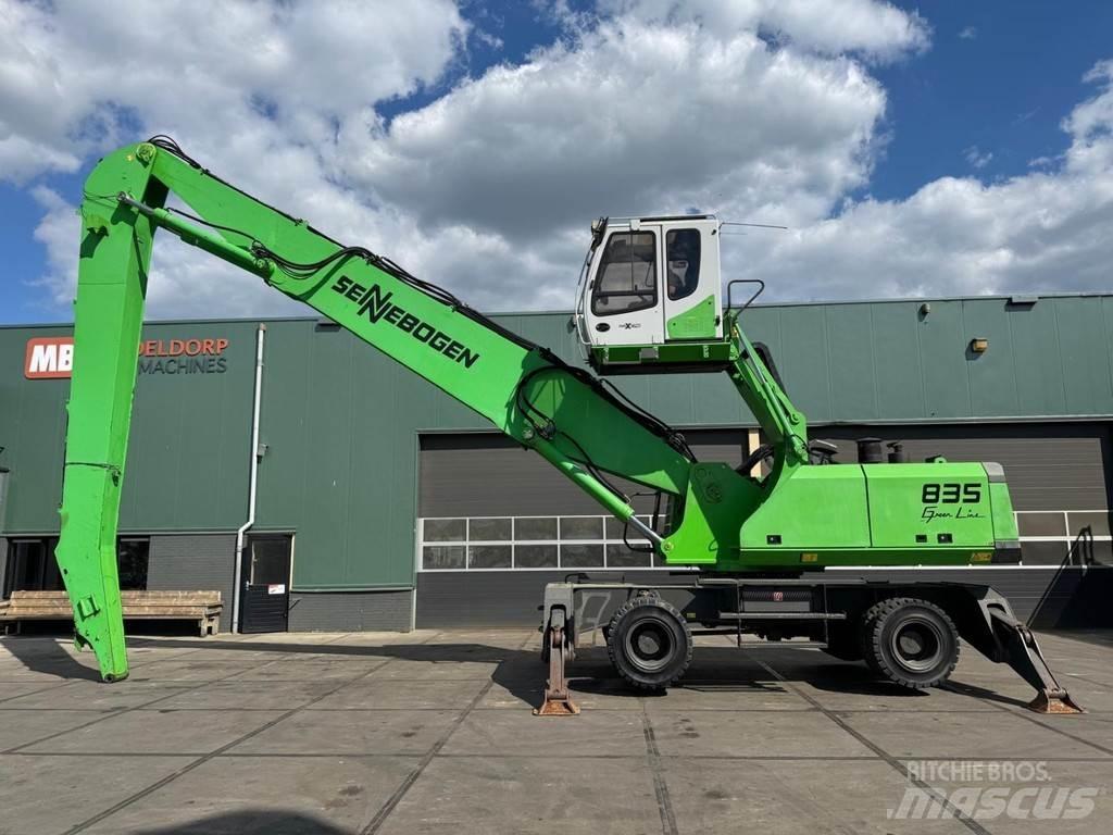 Sennebogen 835M D 廃棄物／工業産廃処理機