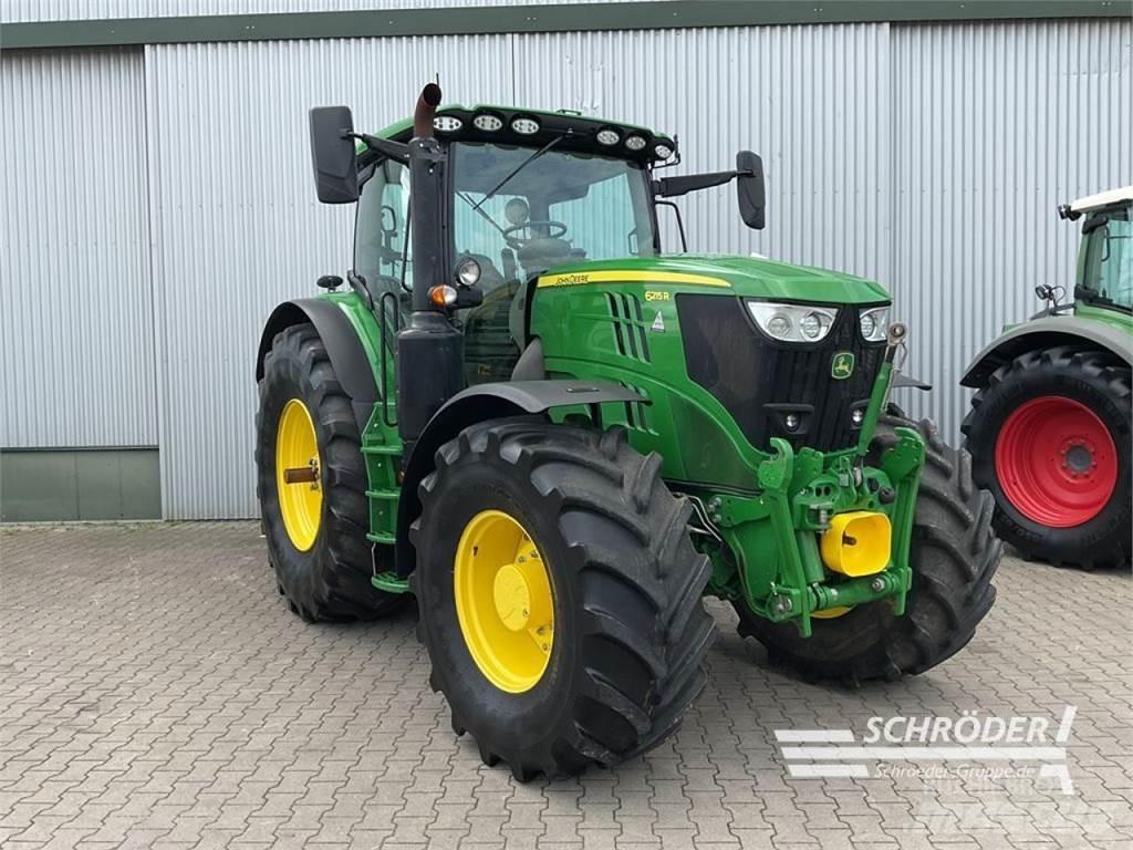 John Deere 6215 R トラクター