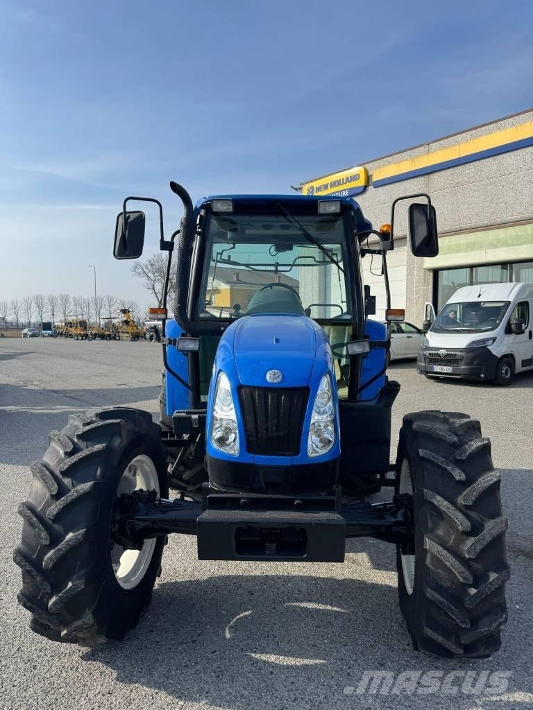 New Holland TL 90 A トラクター