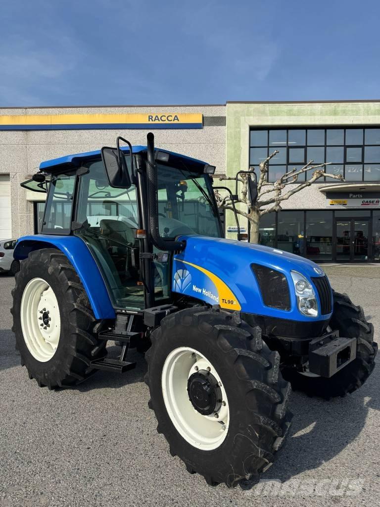 New Holland TL 90 A トラクター