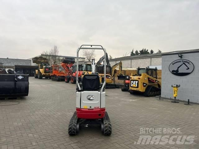 Takeuchi TB 210 R ミニ油圧ショベル 7t以下（ミニユンボ・ミニディガー）