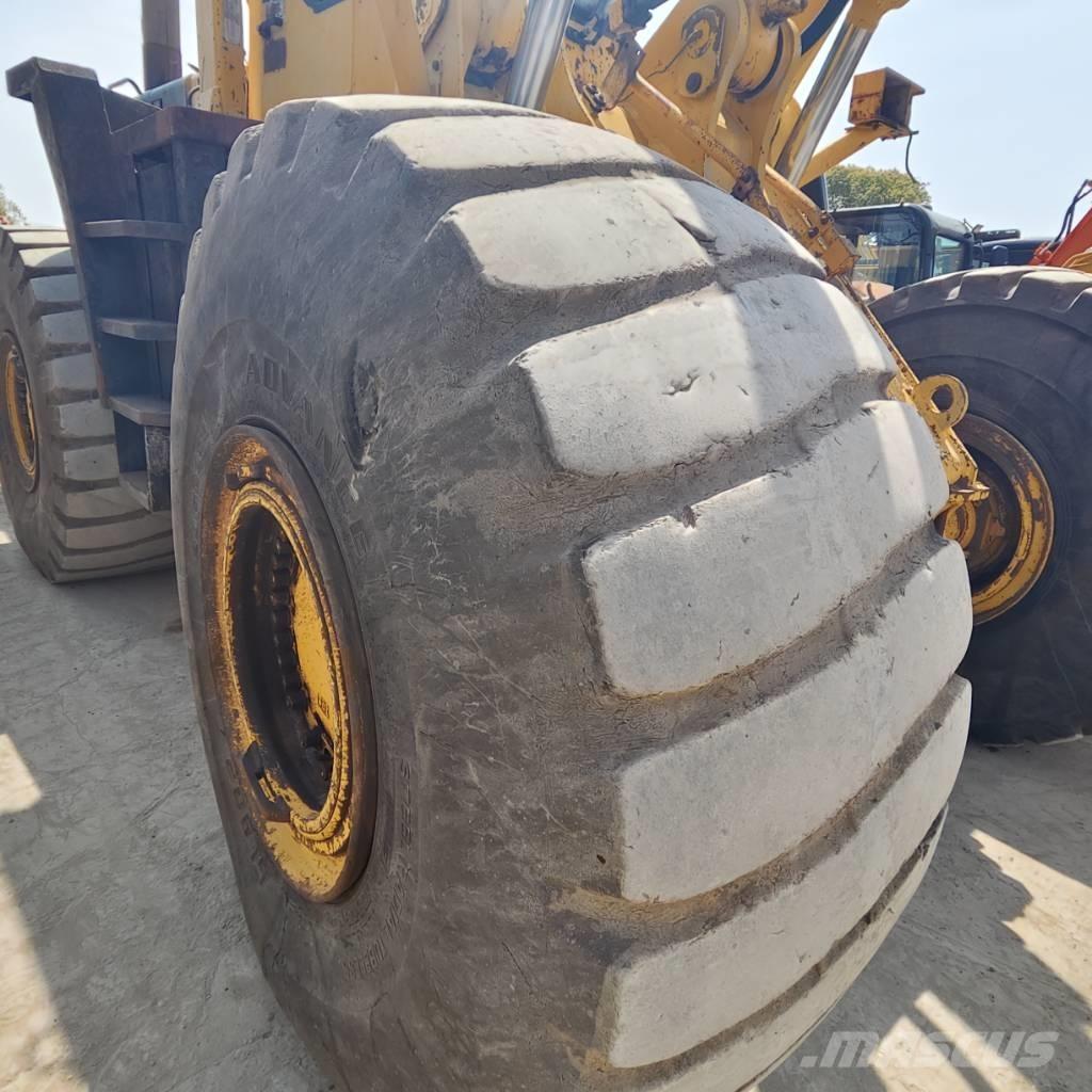 Komatsu WA 500 ホイールローダー・タイヤショベル
