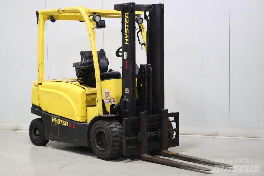 Hyster J3.0XN バッテリーフォークリフト