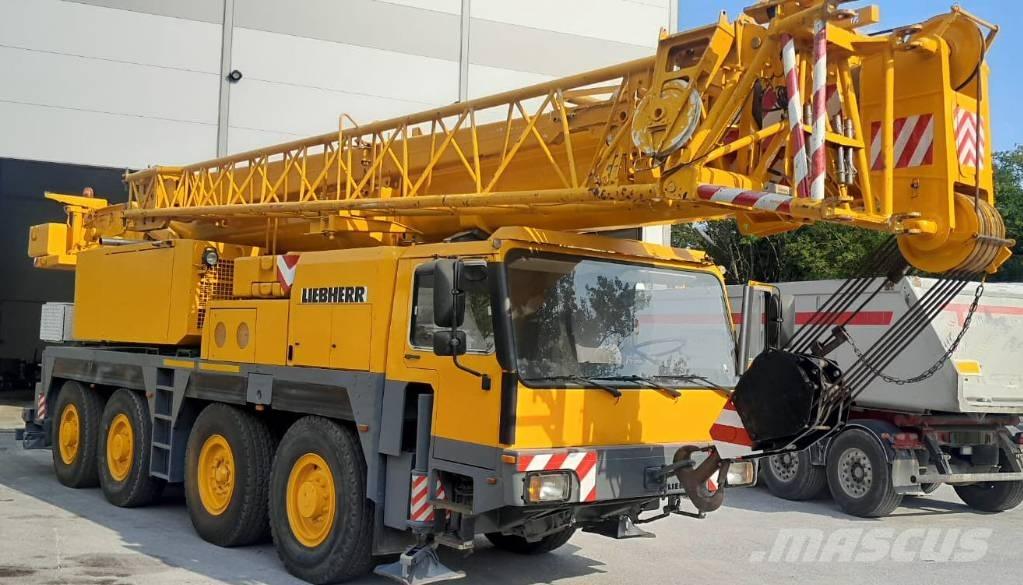 Liebherr 1070/1 オールテレーンクレーン