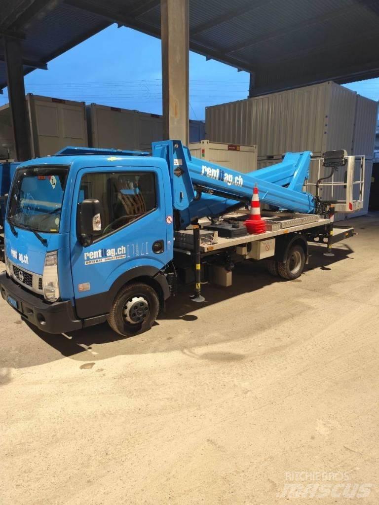 VERSALIFT VTX 240 トラック高所作業車