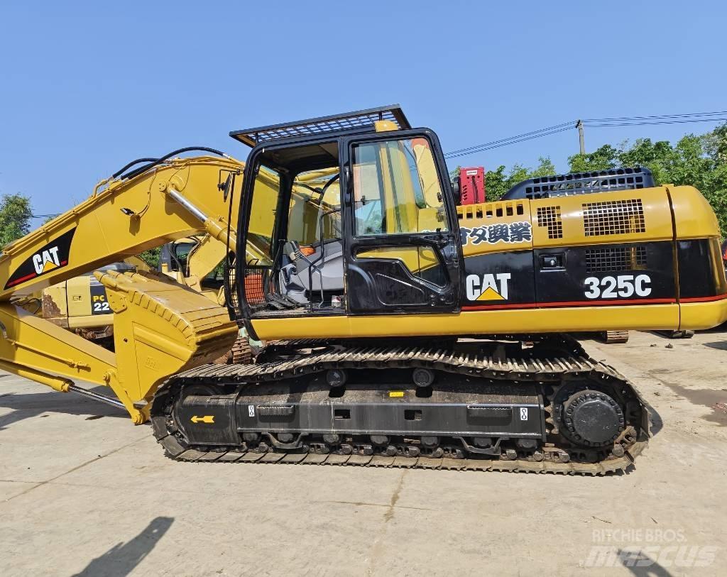 CAT 325 C 大型油圧ショベル12t以上（パワーショベル・ユンボ）