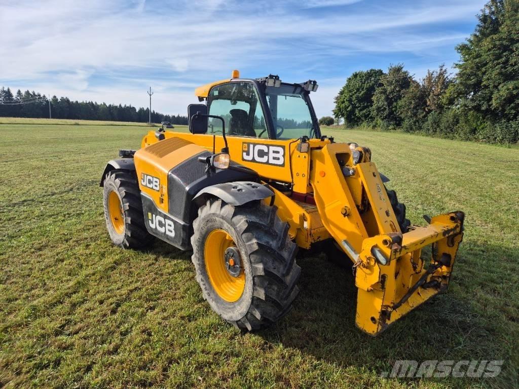 JCB 541-70 農業用テレハンドラー