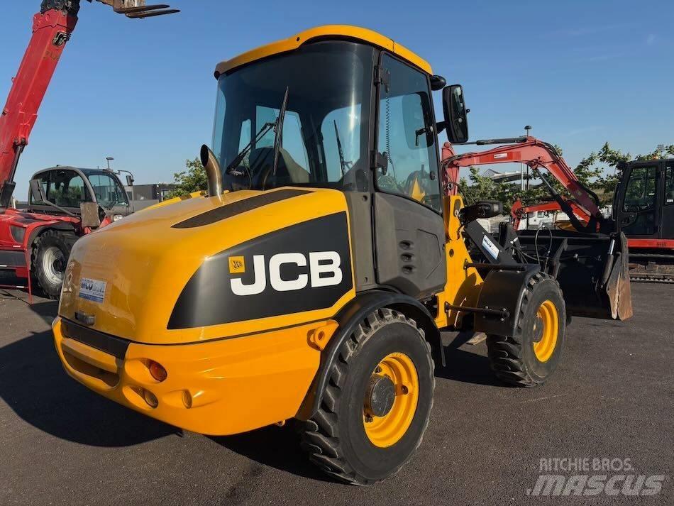 JCB 406 ホイールローダー・タイヤショベル