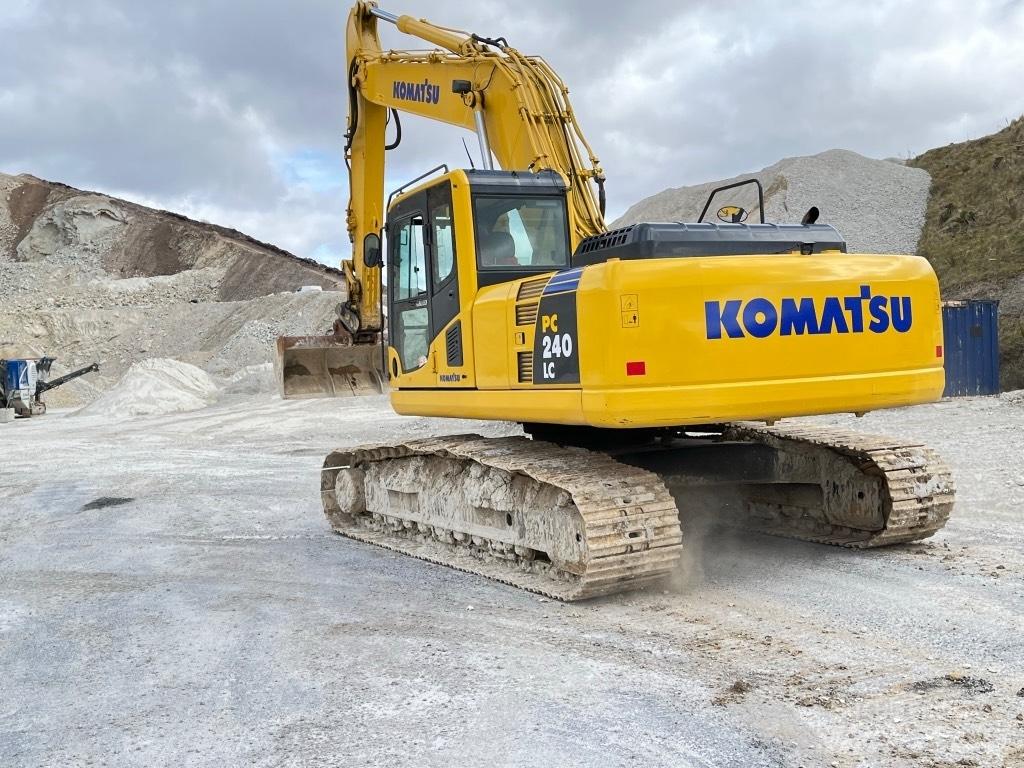 Komatsu PC 240 LC-7 大型油圧ショベル12t以上（パワーショベル・ユンボ）