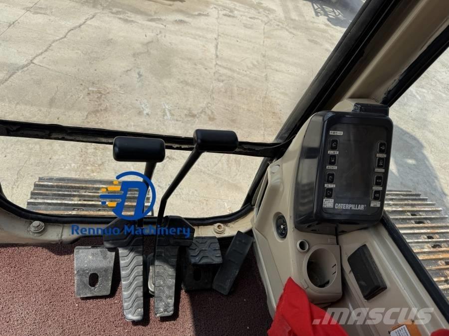 CAT 320 BL 大型油圧ショベル12t以上（パワーショベル・ユンボ）