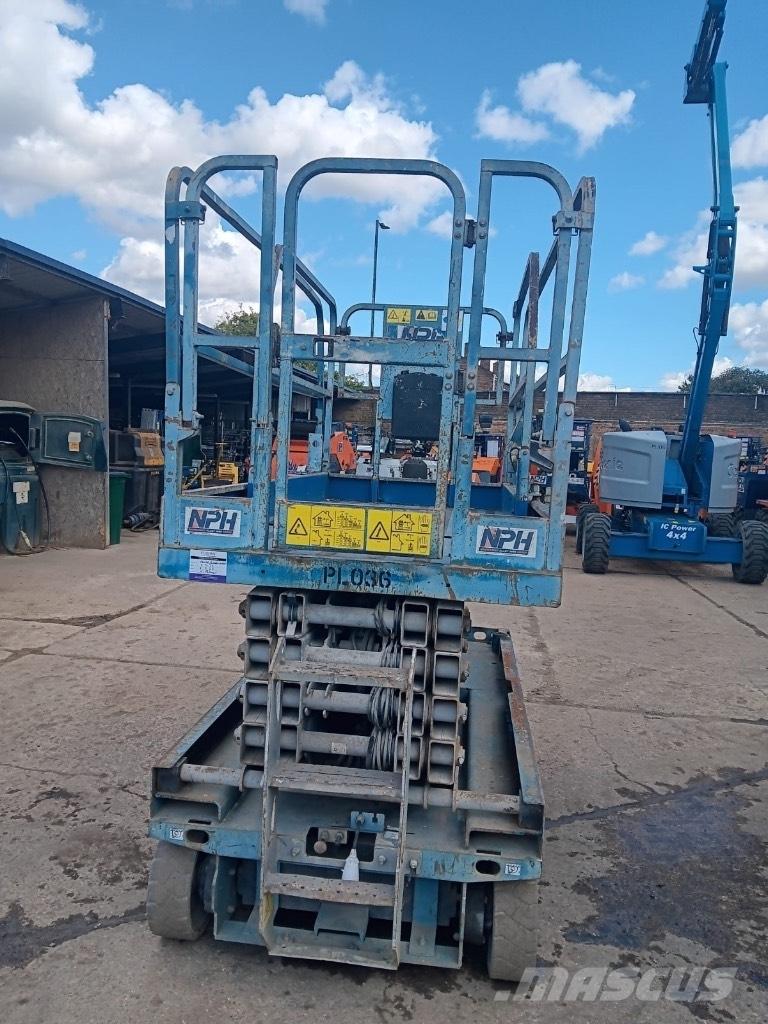 Genie GS 3246 シザースリフト