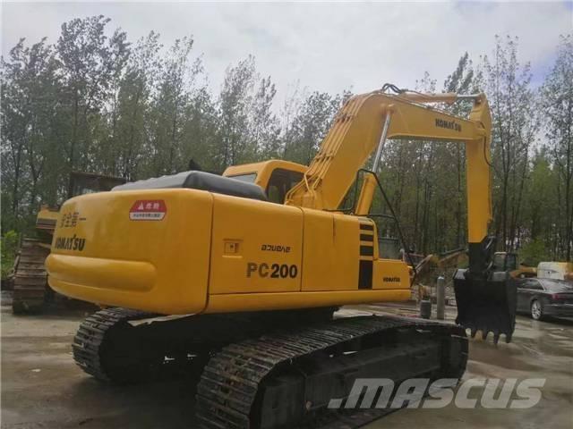 Komatsu pc200-6 大型油圧ショベル12t以上（パワーショベル・ユンボ）