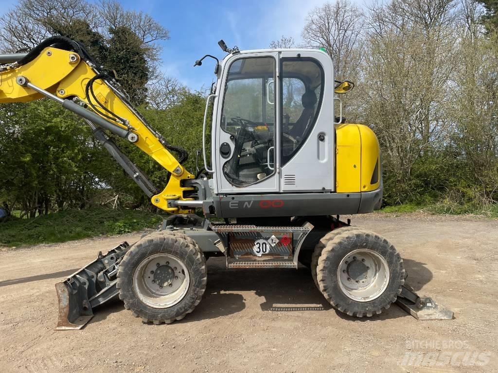 Wacker Neuson EW 100 ホイール式油圧ショベル（パワーショベル・ユンボ・バックホー）