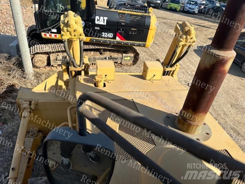 CAT D 8 R ブルドーザー