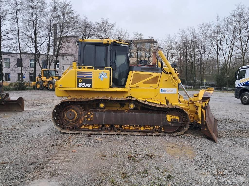 Komatsu D 65 PX-17 ブルドーザー