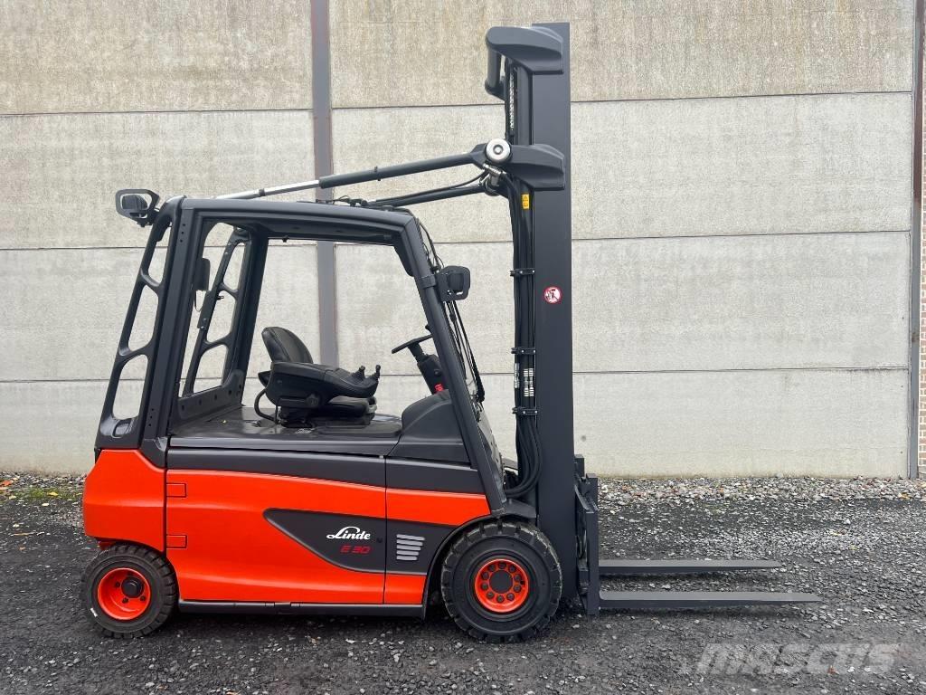 Linde E30L-01 バッテリーフォークリフト