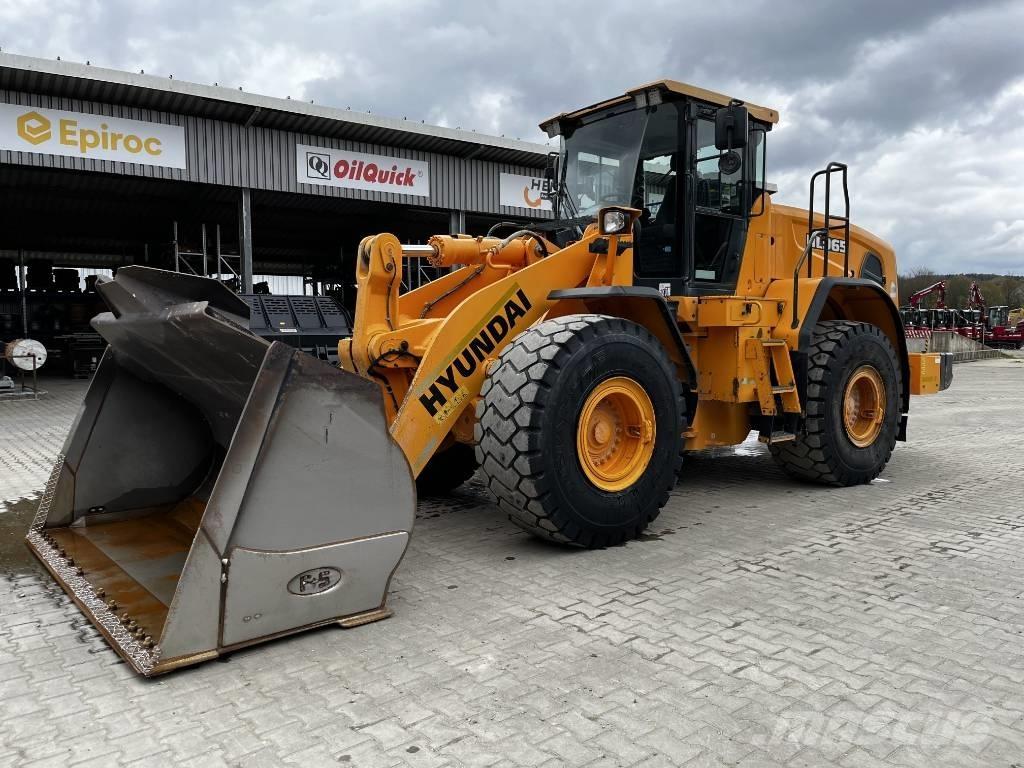 Hyundai HL 965 ホイールローダー・タイヤショベル